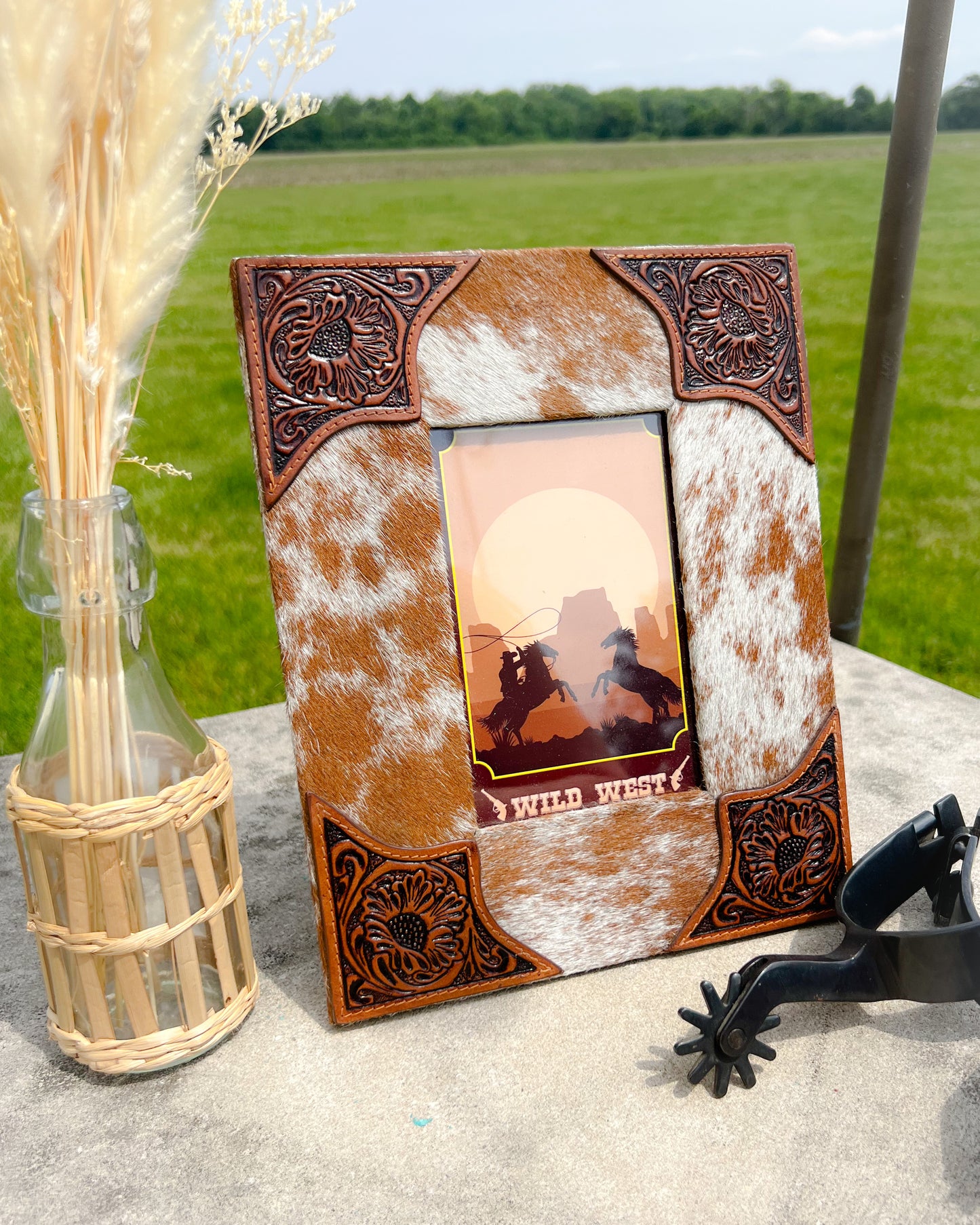 Tumbleweed Trail Cowhide & Tooled Leather Picture Frame