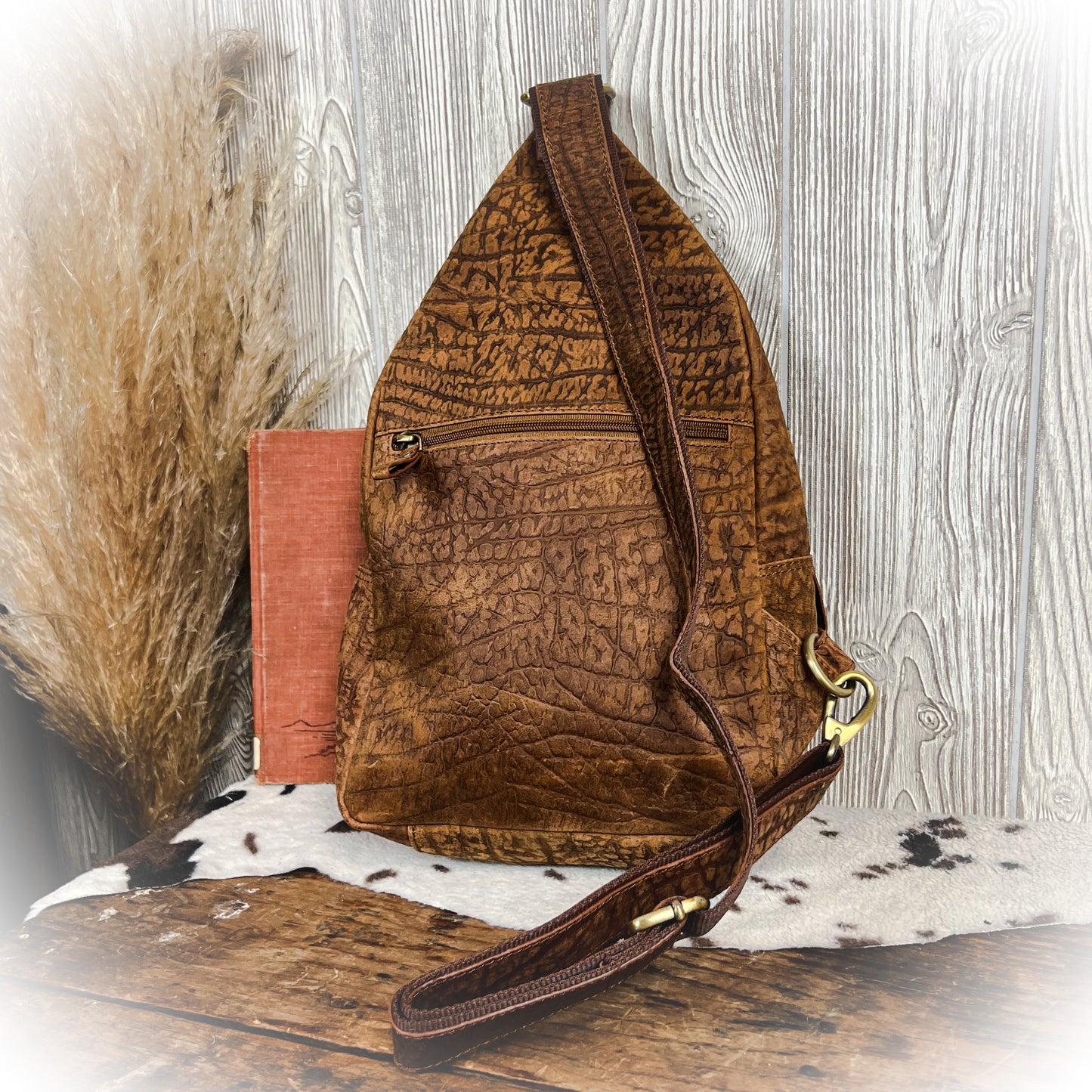 Sierra Falls Sling Bag