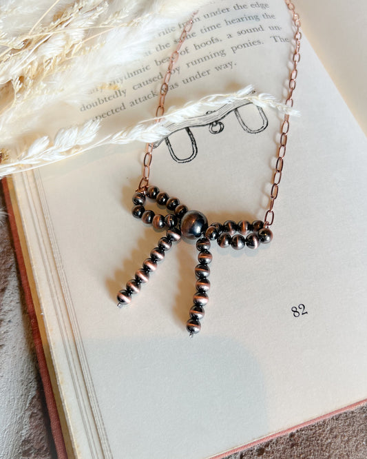 Western Bow Necklace - Bronze
