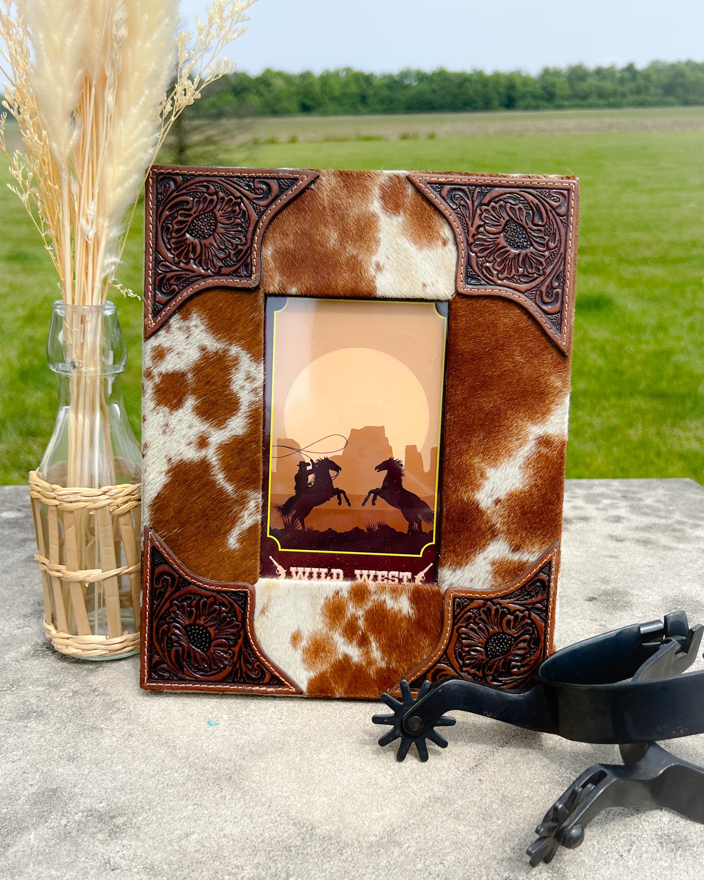 Tumbleweed Trail Cowhide & Tooled Leather Picture Frame