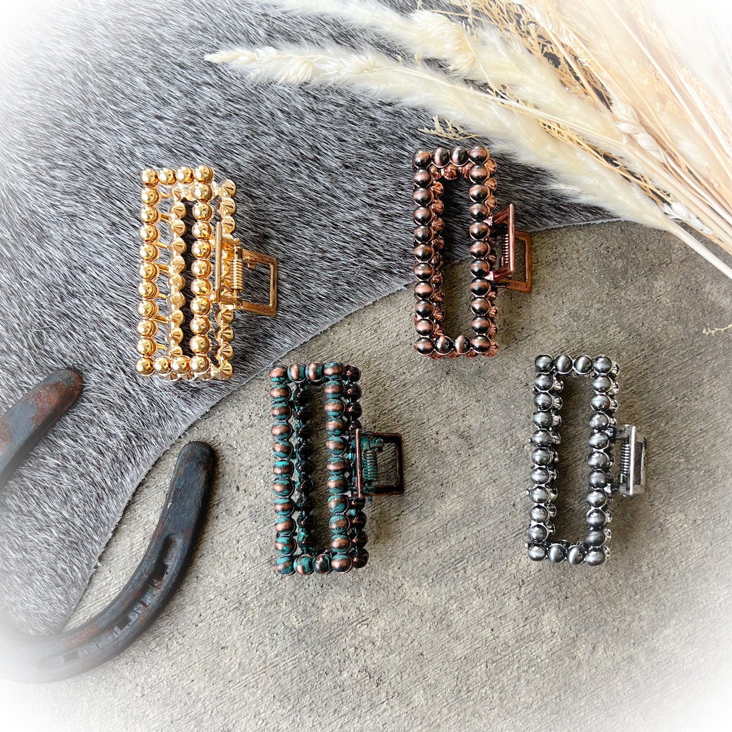 Mini Navajo Style Pearl Claw Clip - Multiple Colors