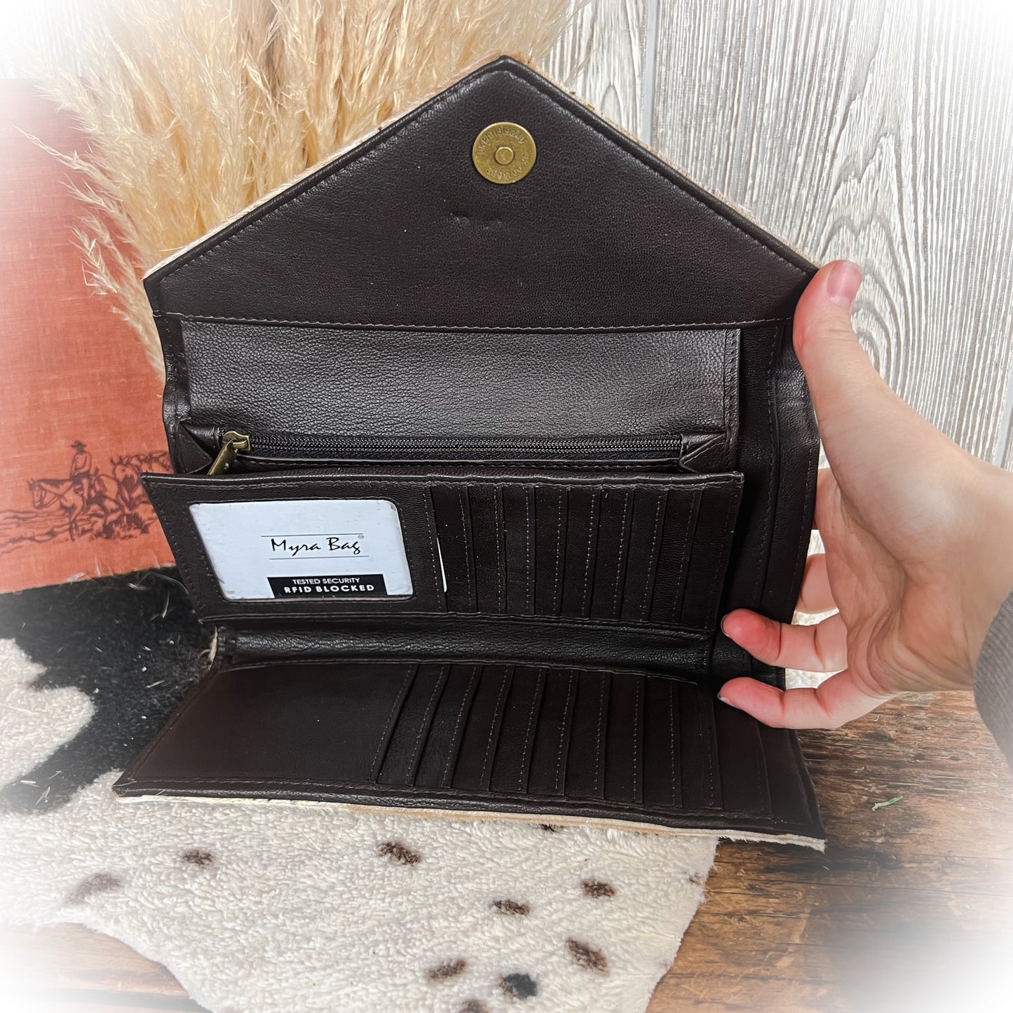 Saguaro Wallet