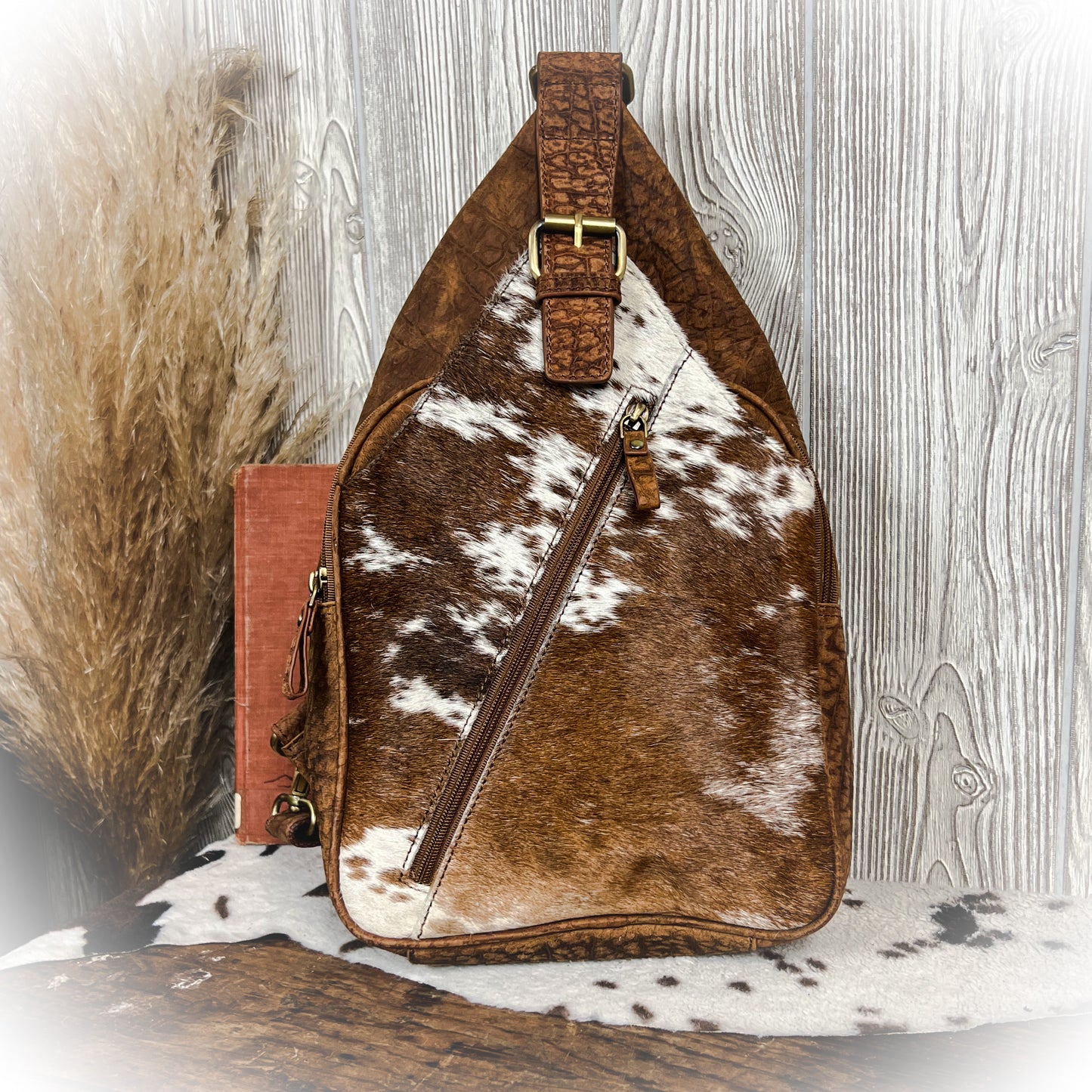 Sierra Falls Sling Bag