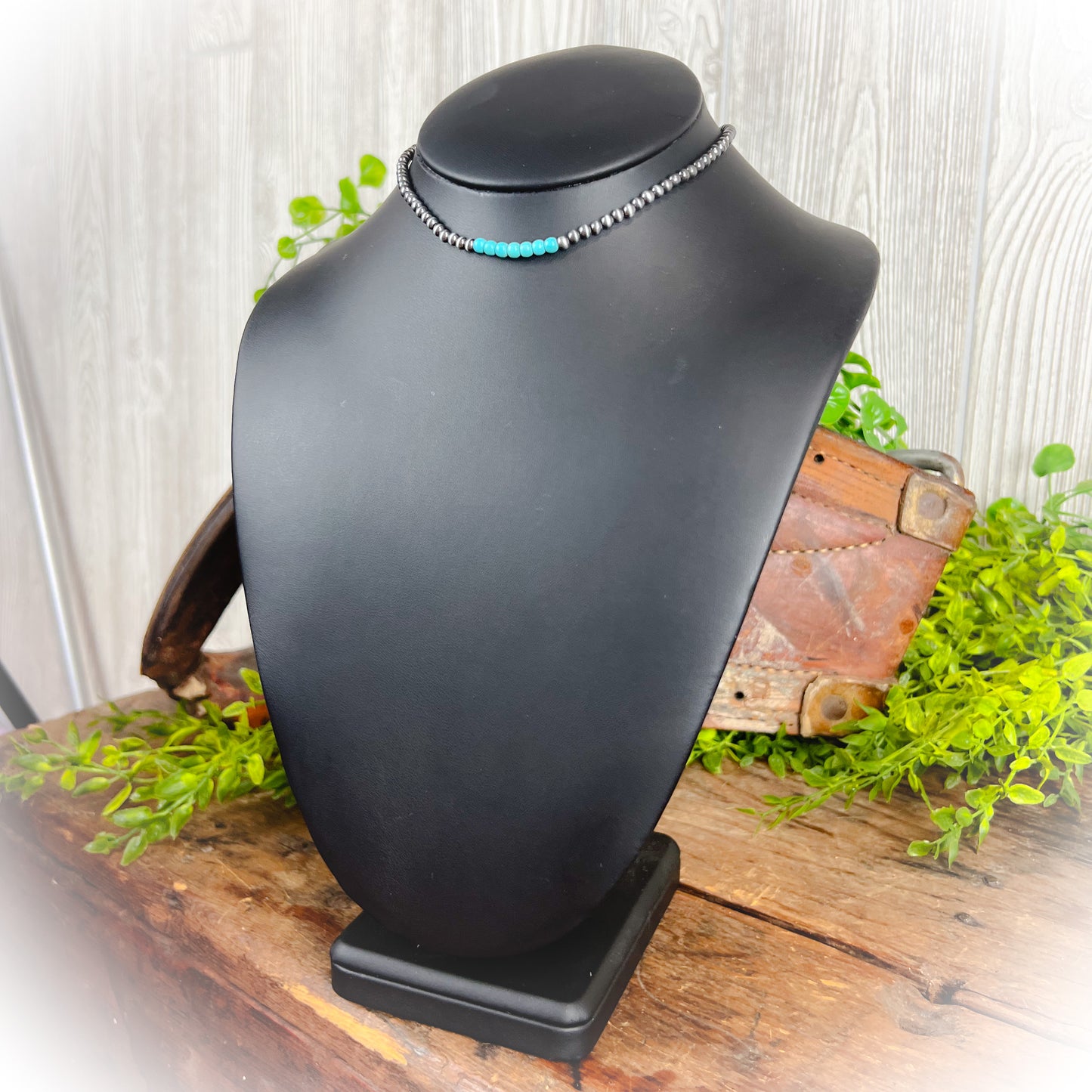 Navajo Style Pearl Choker Necklace - 4mm W/ Turquoise