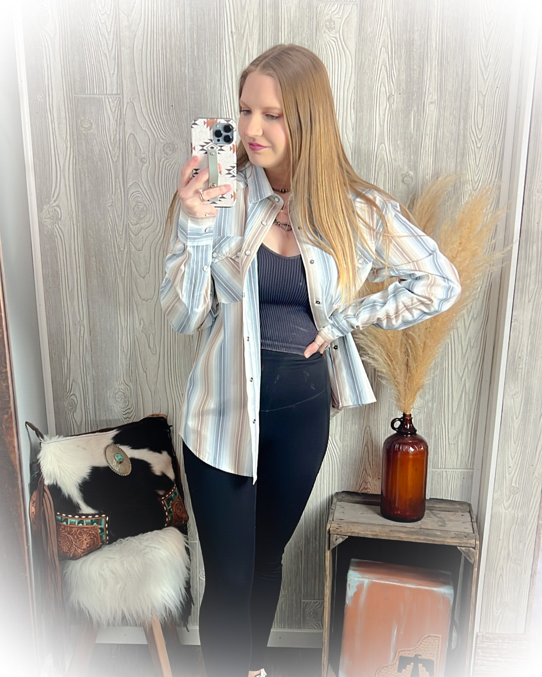 Vintage Style Pearl Snap Punchy Long Sleeve