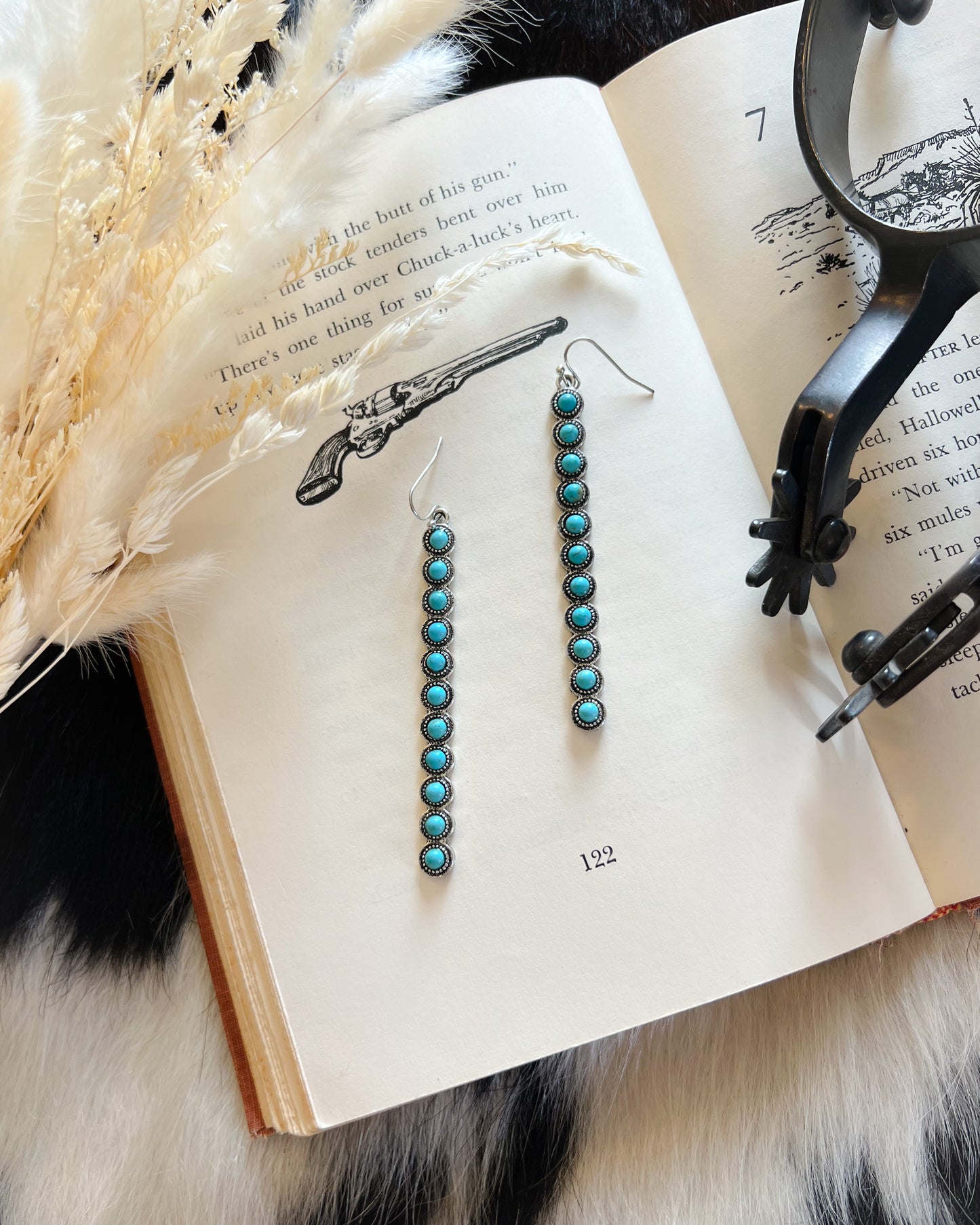 Western Round Stone Bar Dangle Earrings