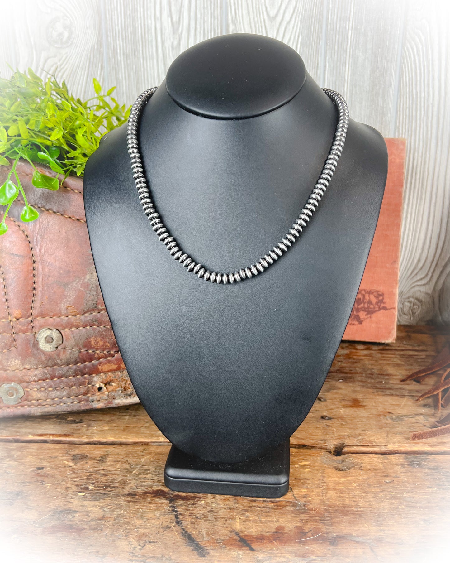 Navajo Style Saucer Pearl Necklace