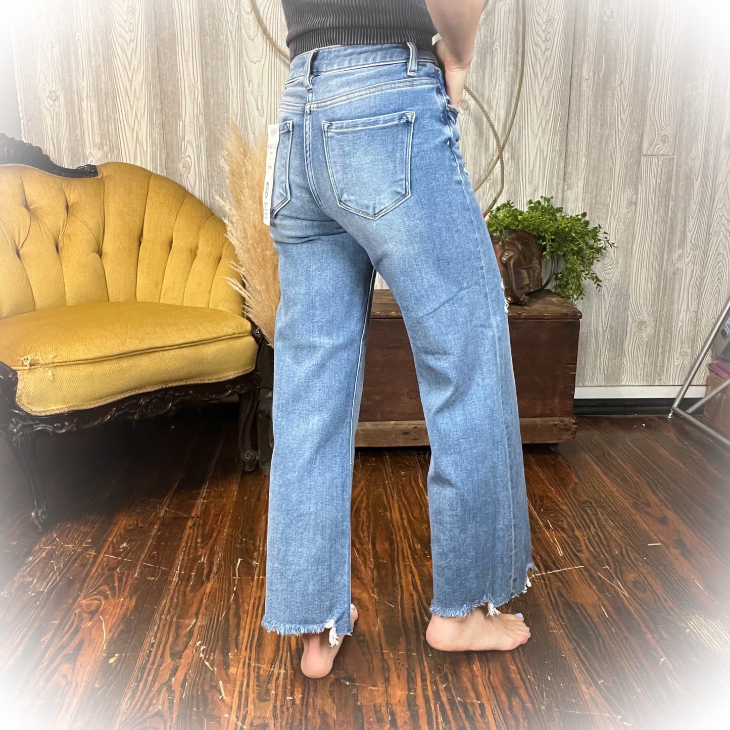 Piper - Risen High Rise Crop Wide Leg Jeans – Light Medium Wash