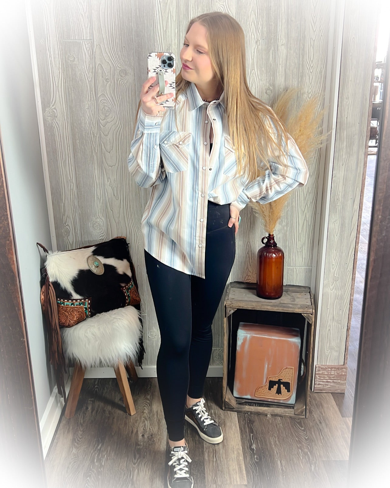 Vintage Style Pearl Snap Punchy Long Sleeve