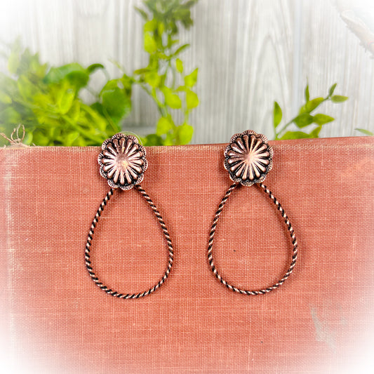 Twisted Western Earrings - Bronze