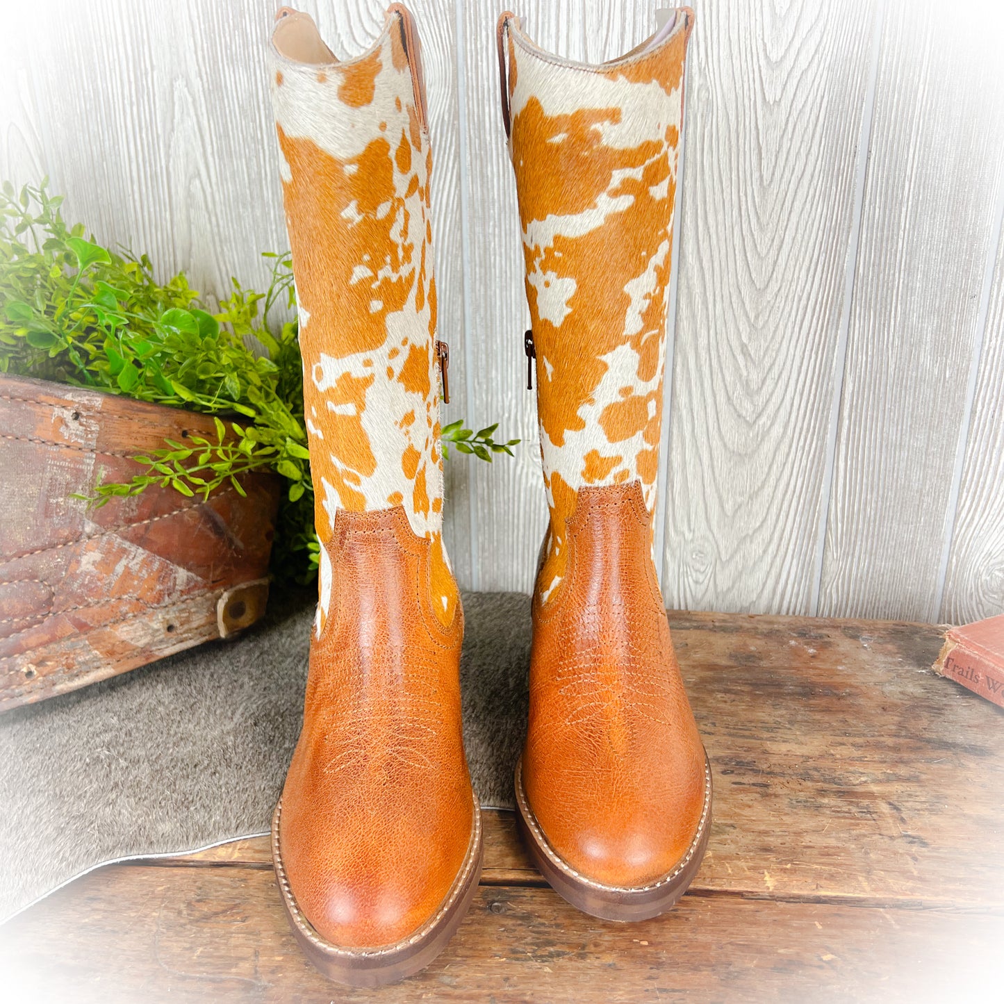 Cowhide & Leather Western Boots – Rounded Toe