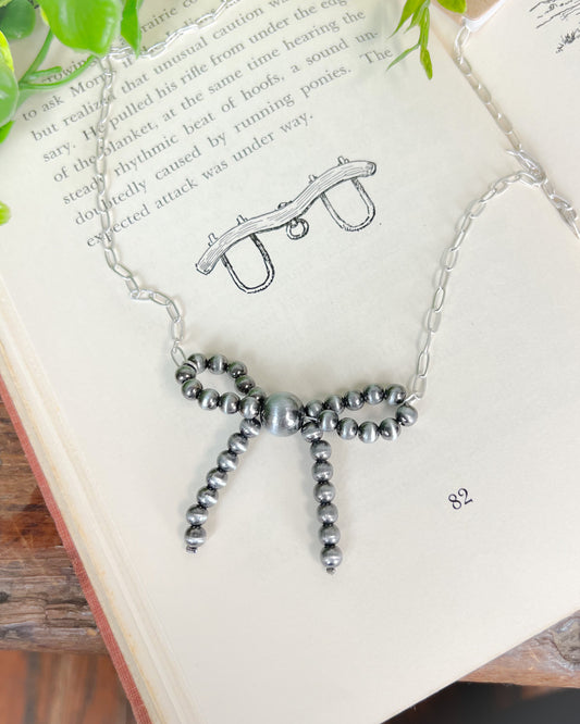 Western Bow Necklace - Silver