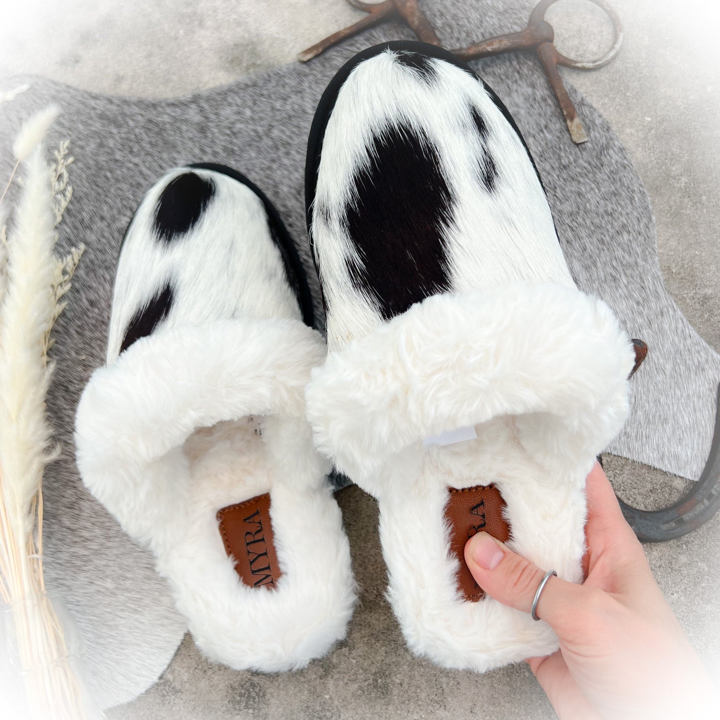 Buckaroo Cowgirl Western Cowhide Slippers - Slip-On*
