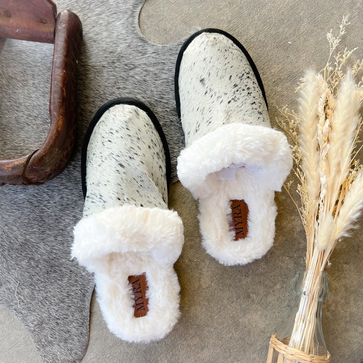 Buckaroo Cowgirl Western Cowhide Slippers - Slip-On*