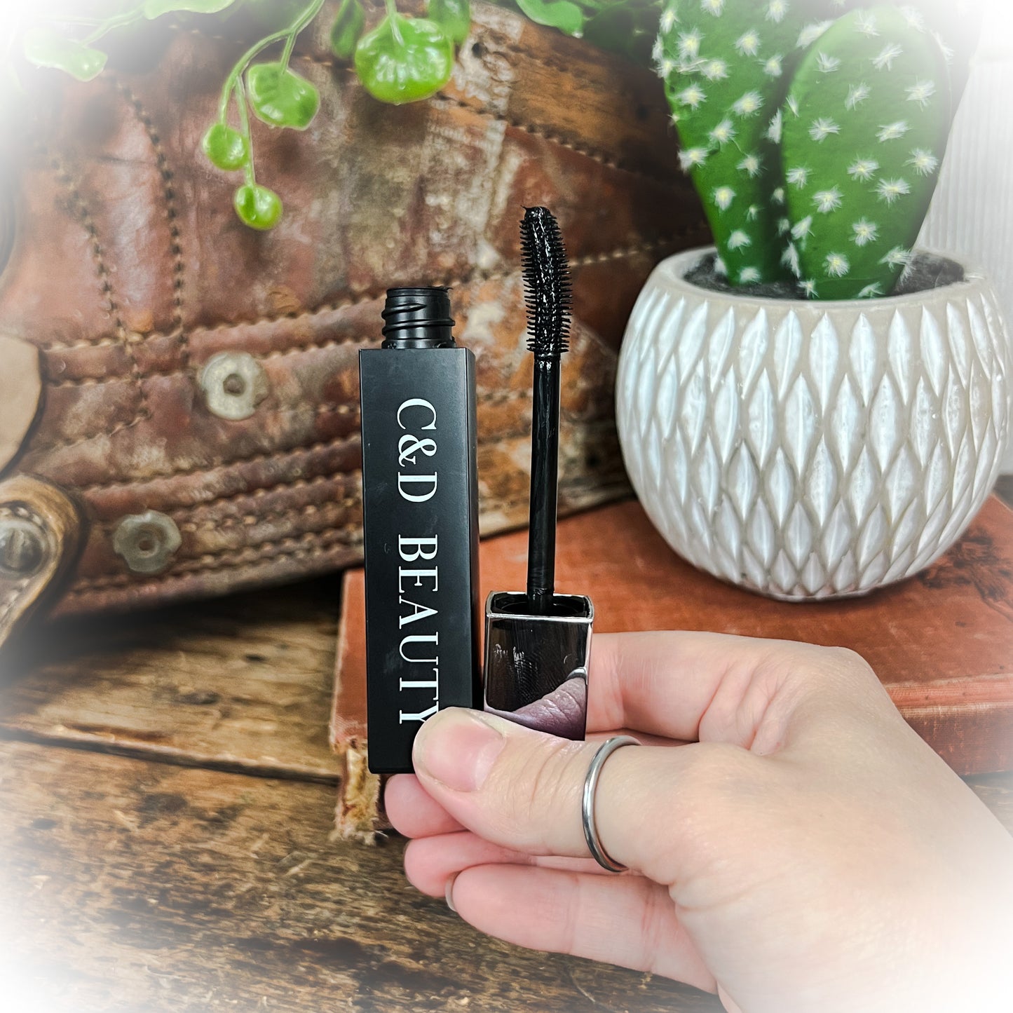 Lash Growth Volumizing Mascara