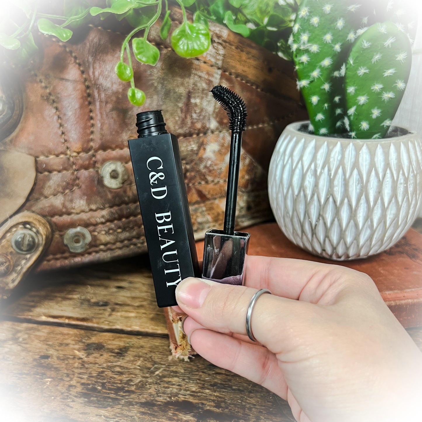 Lash Growth Volumizing Mascara