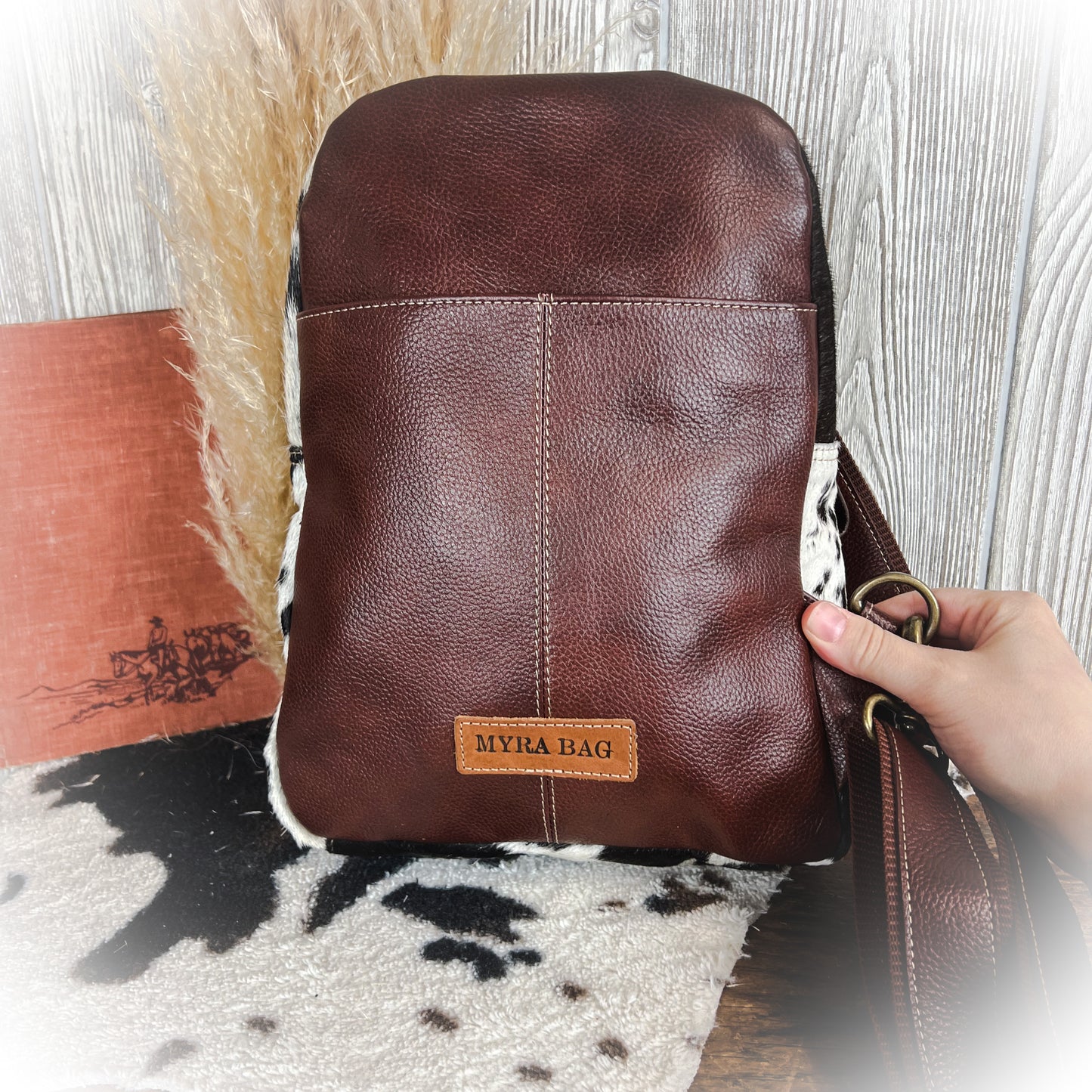 Saguaro Sling Bag