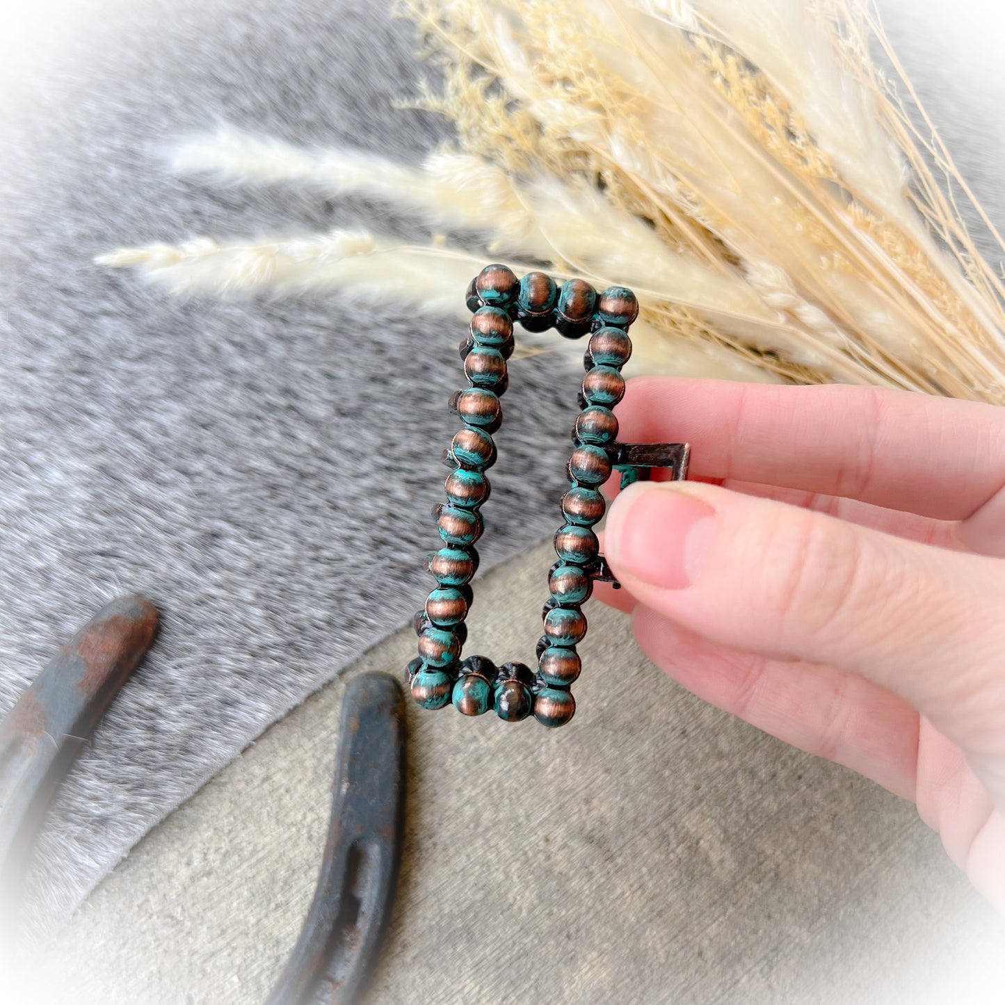 Mini Navajo Style Pearl Claw Clip - Multiple Colors