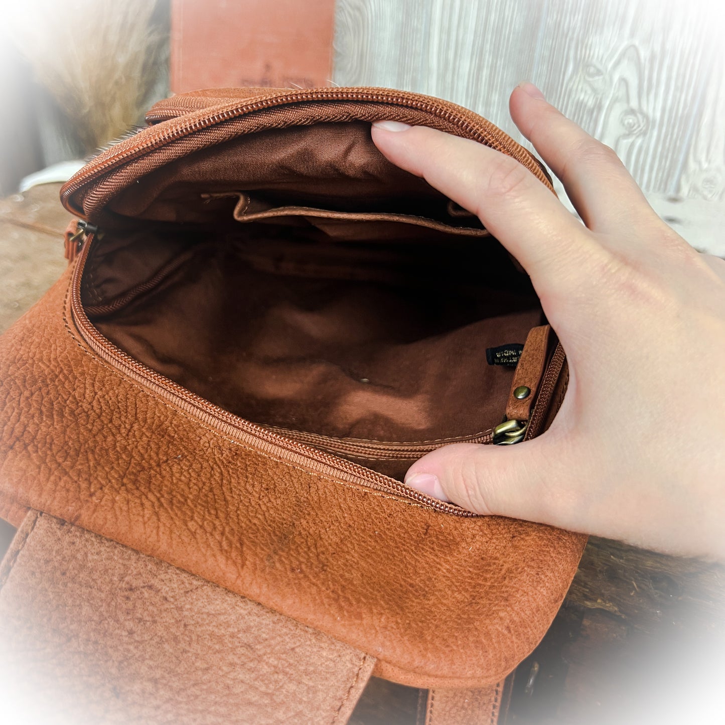 Mountain Bend Sling Bag