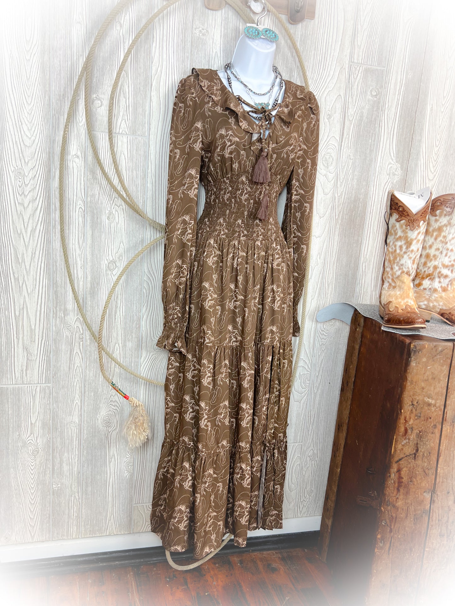 Cowgirl Rider Tiered Western Dress – Brown