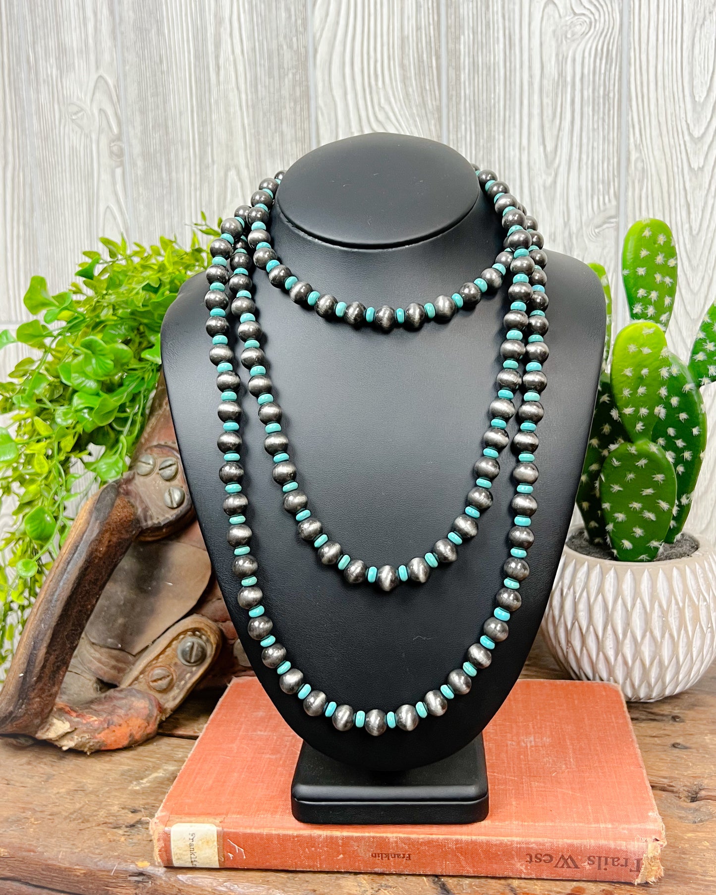 Market Navajo Style Pearl Necklace - 60"