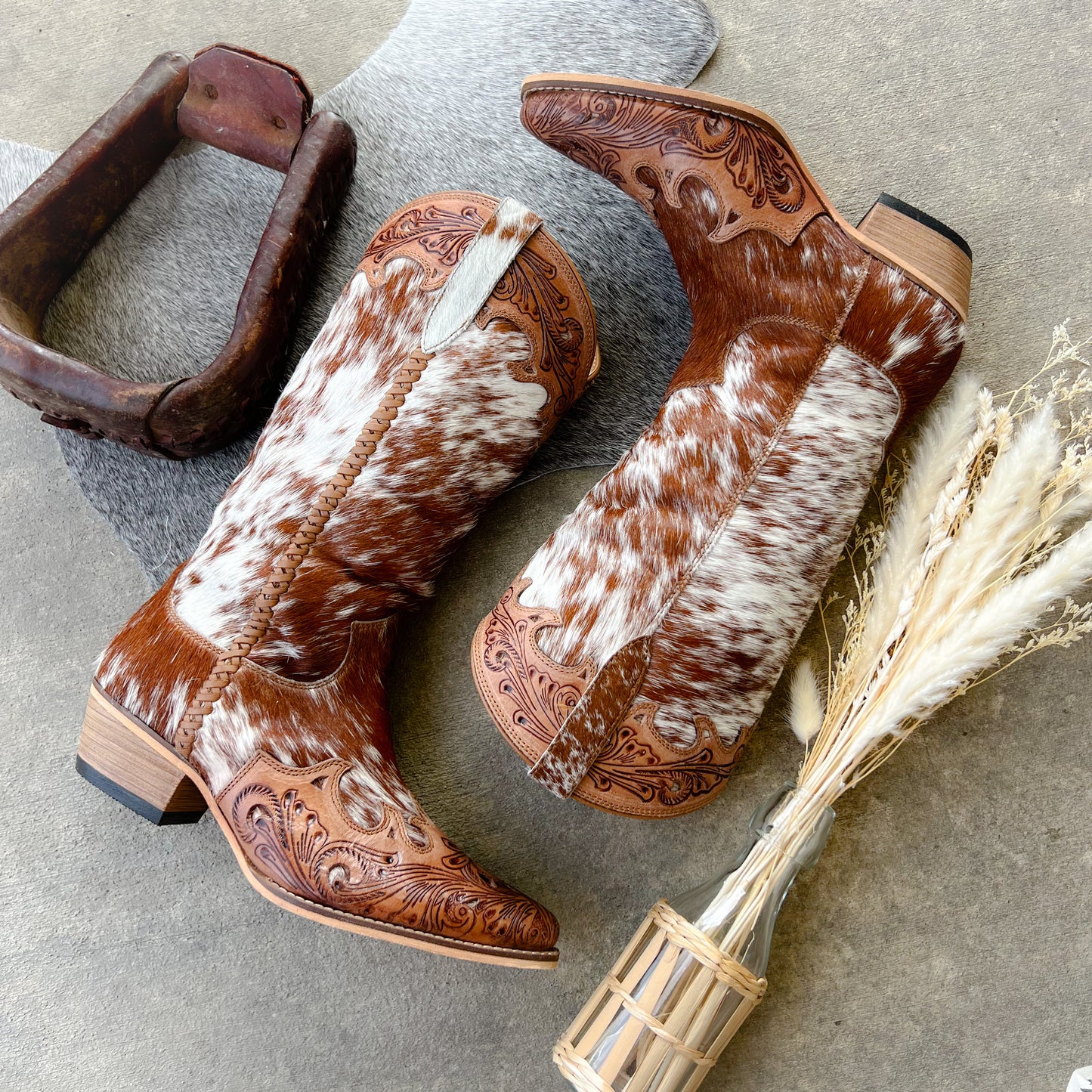 High-Falutin’ Cowgirl Western Cowhide & Tooled Leather Boots - Snip Toe Fashion Boots*