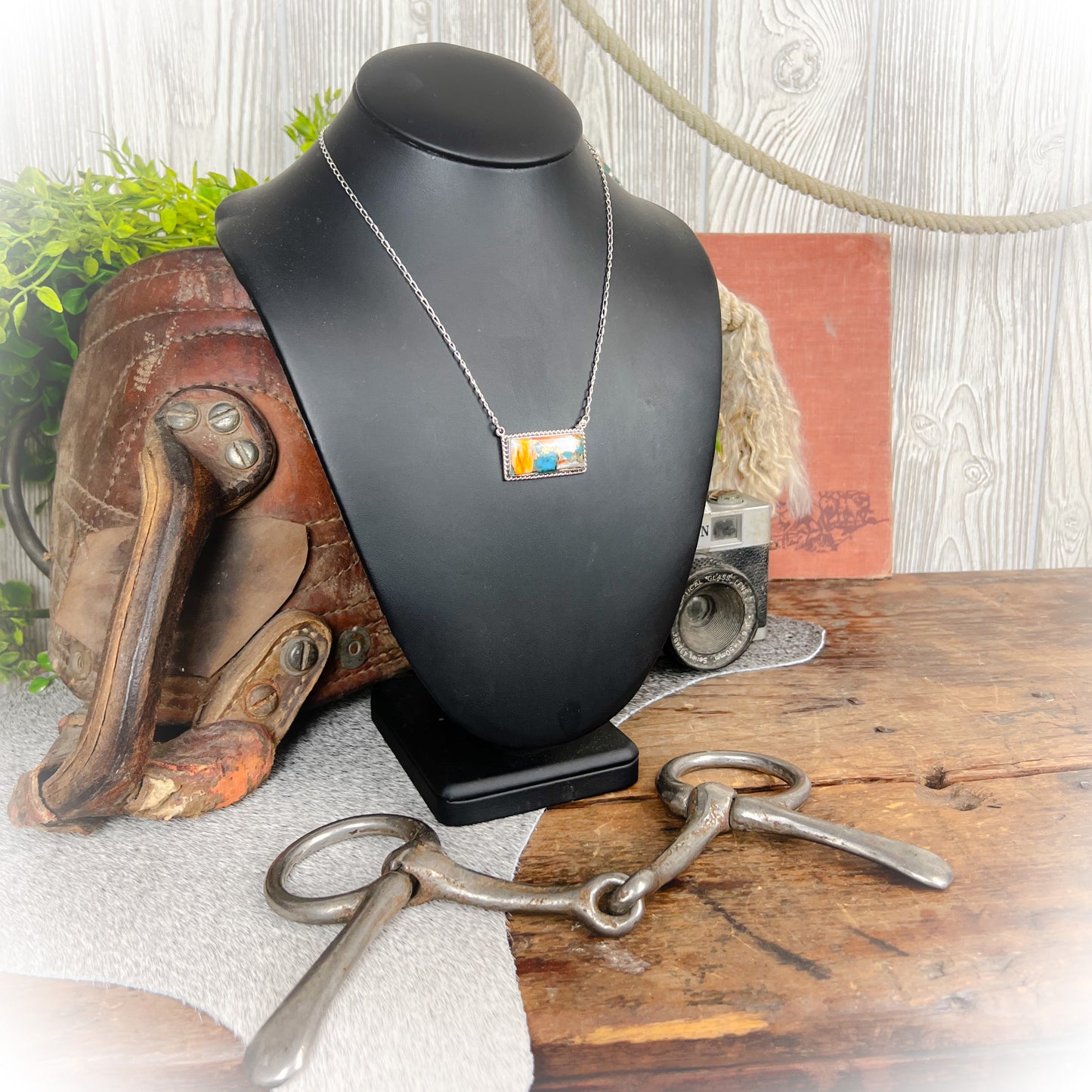 Cora Necklace - Sterling Silver Spiny Oyster & Mojave Turquoise Bar Necklace