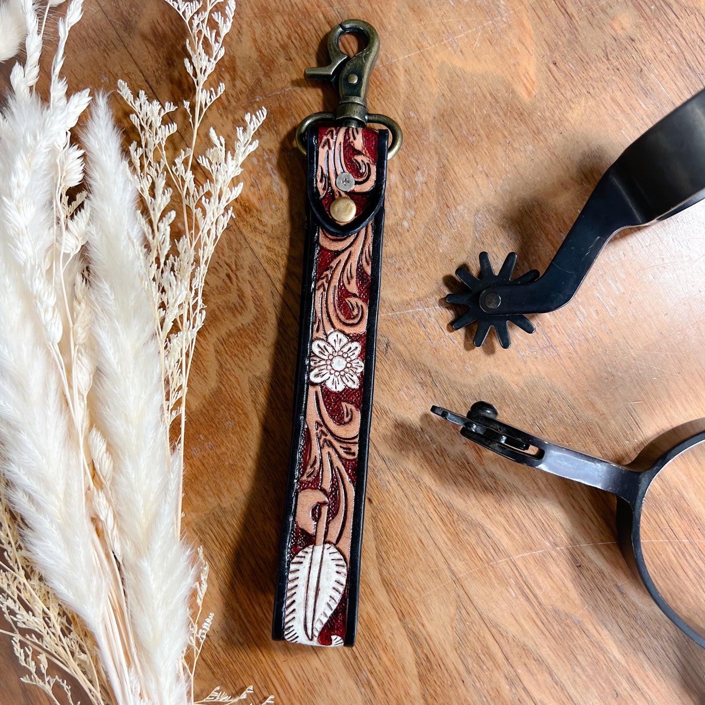 Feather & Floral Tooled Leather Keychain – Turquoise Concho + Antique Gold Clip