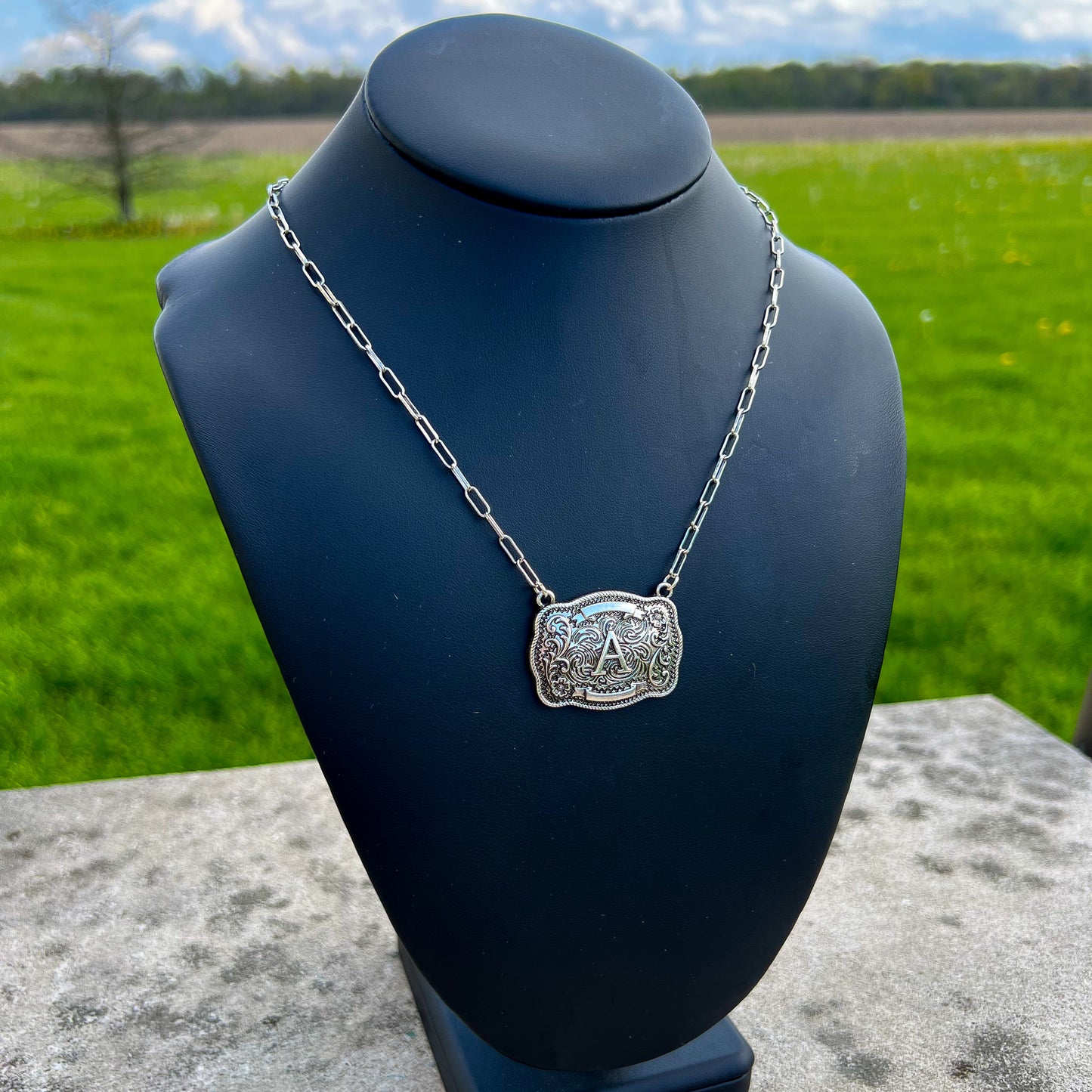 Western Buckle Initial Necklace – Bold Letter Pendant on Paperclip Chain