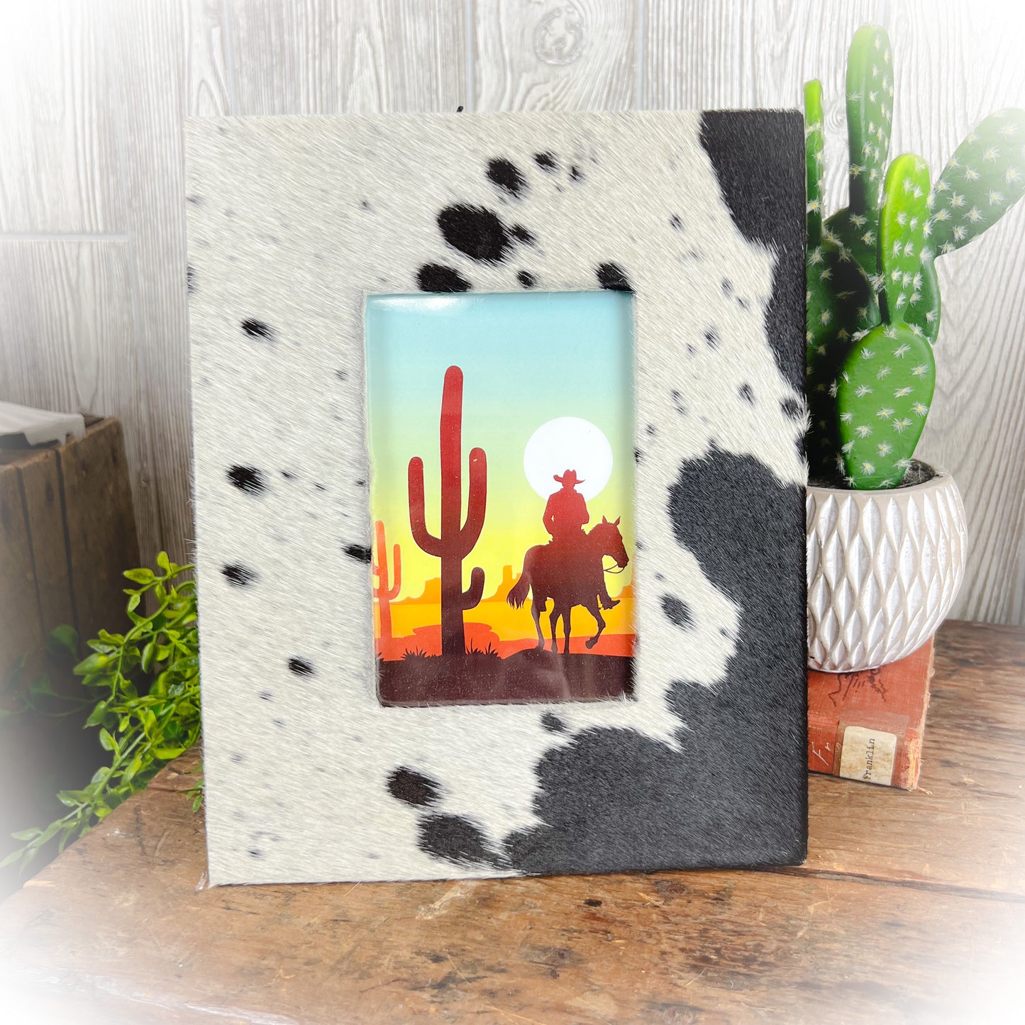 Cowhide Picture Frame - Black & White