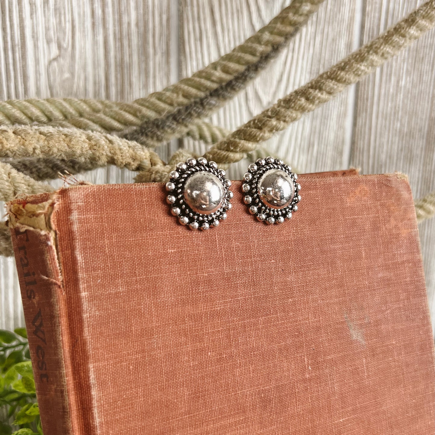 Western Silver Ball Stud Earrings – 1 Inch Everyday Studs