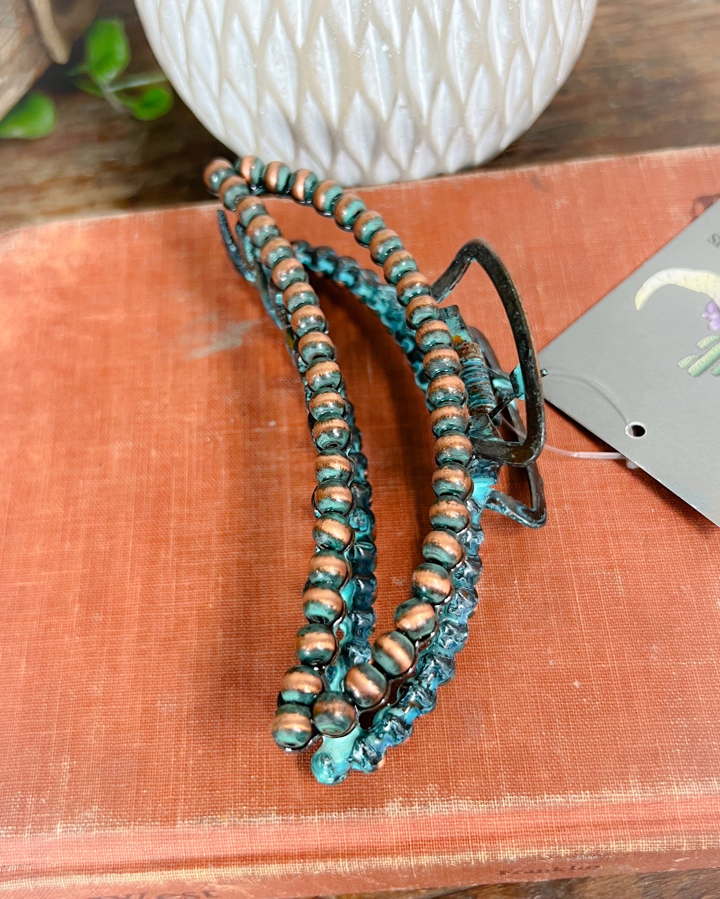 Navajo Style Pearl Claw Clip - Multiple Colors