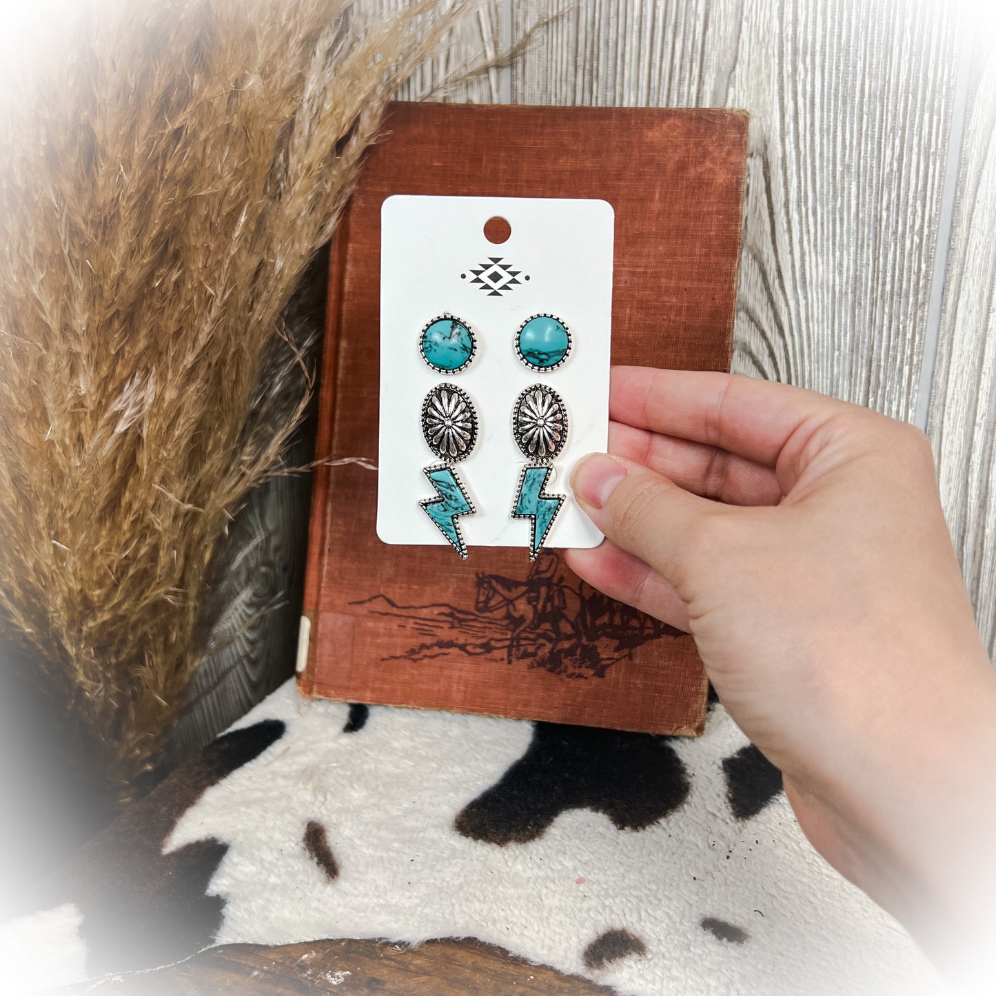 Thunder Stone Earrings Set