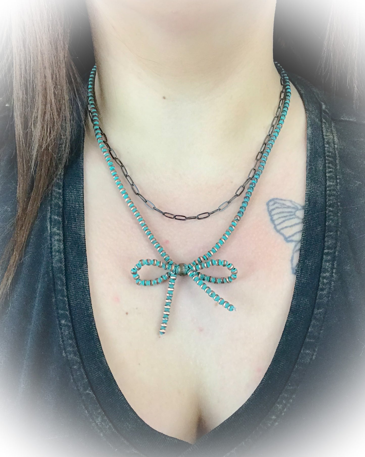 Navajo Style Pearl Bow Layered Necklace - Multiple Colors