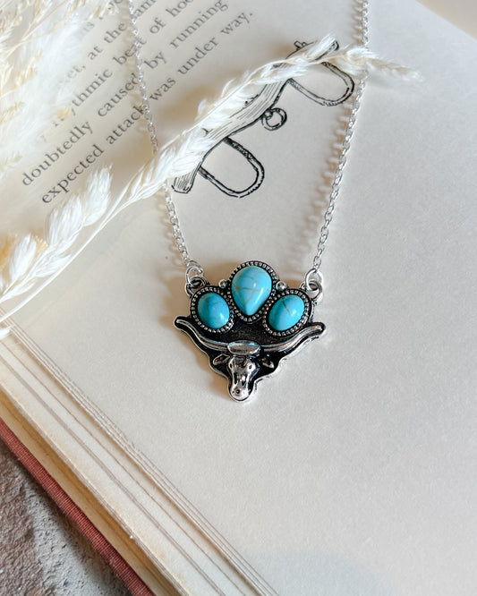 Western Three Stone Steer Necklace - Turquoise