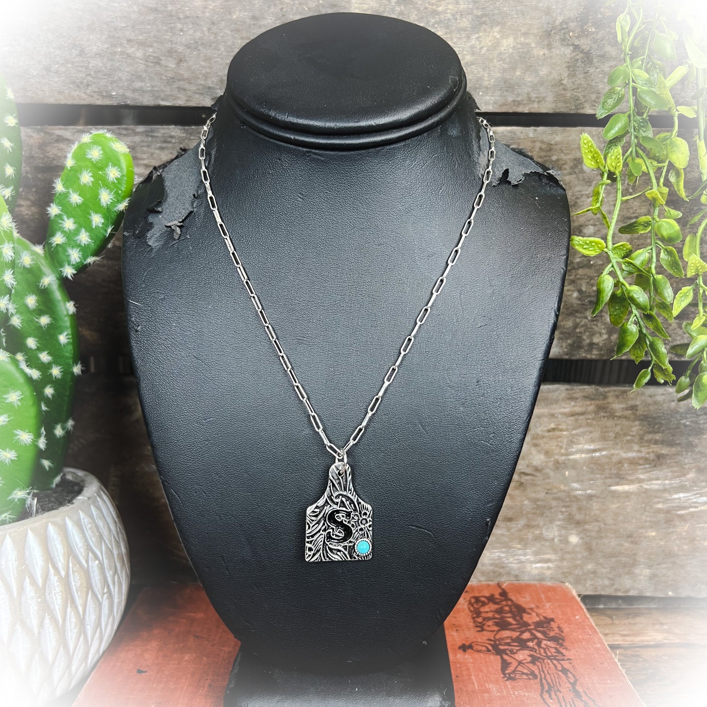 western cow tag initial necklace | punchy cactus | western boutique | western jewelry | western jewelry