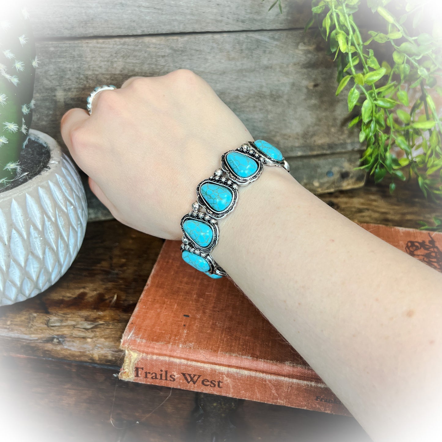 Western Turquoise Stretch Bracelet