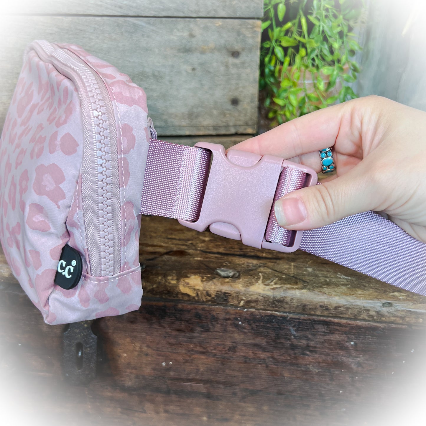 Cheetah Print Belt Bag - Rose Pink
