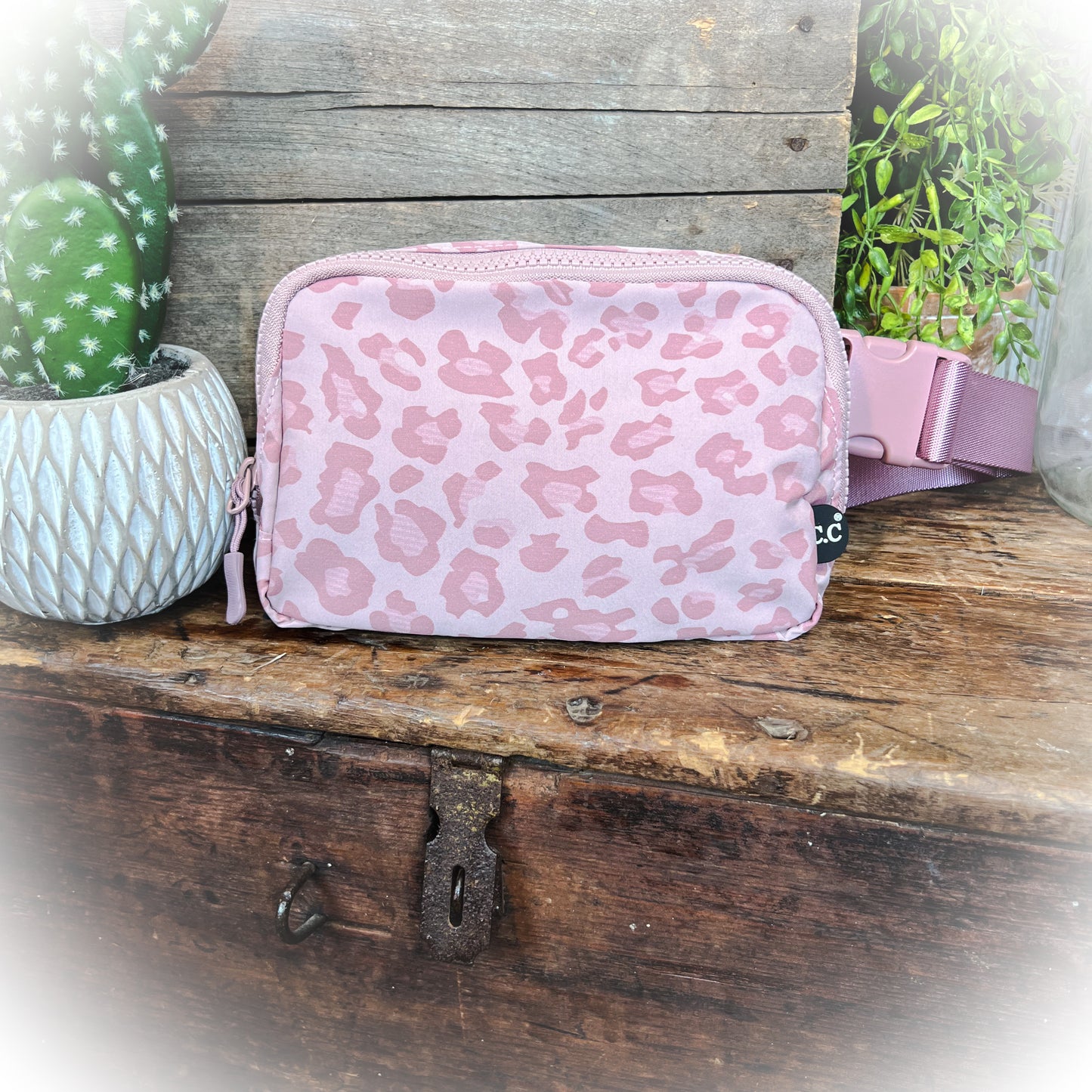 Cheetah Print Belt Bag - Rose Pink