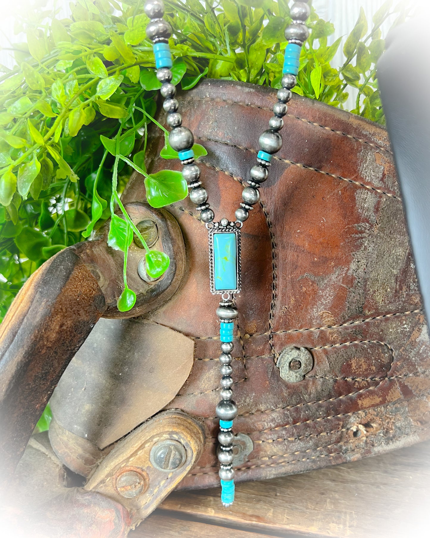 faux navajo pearl and turquoise beaded lariat necklace | punchy cactus | western boutique | western necklace
