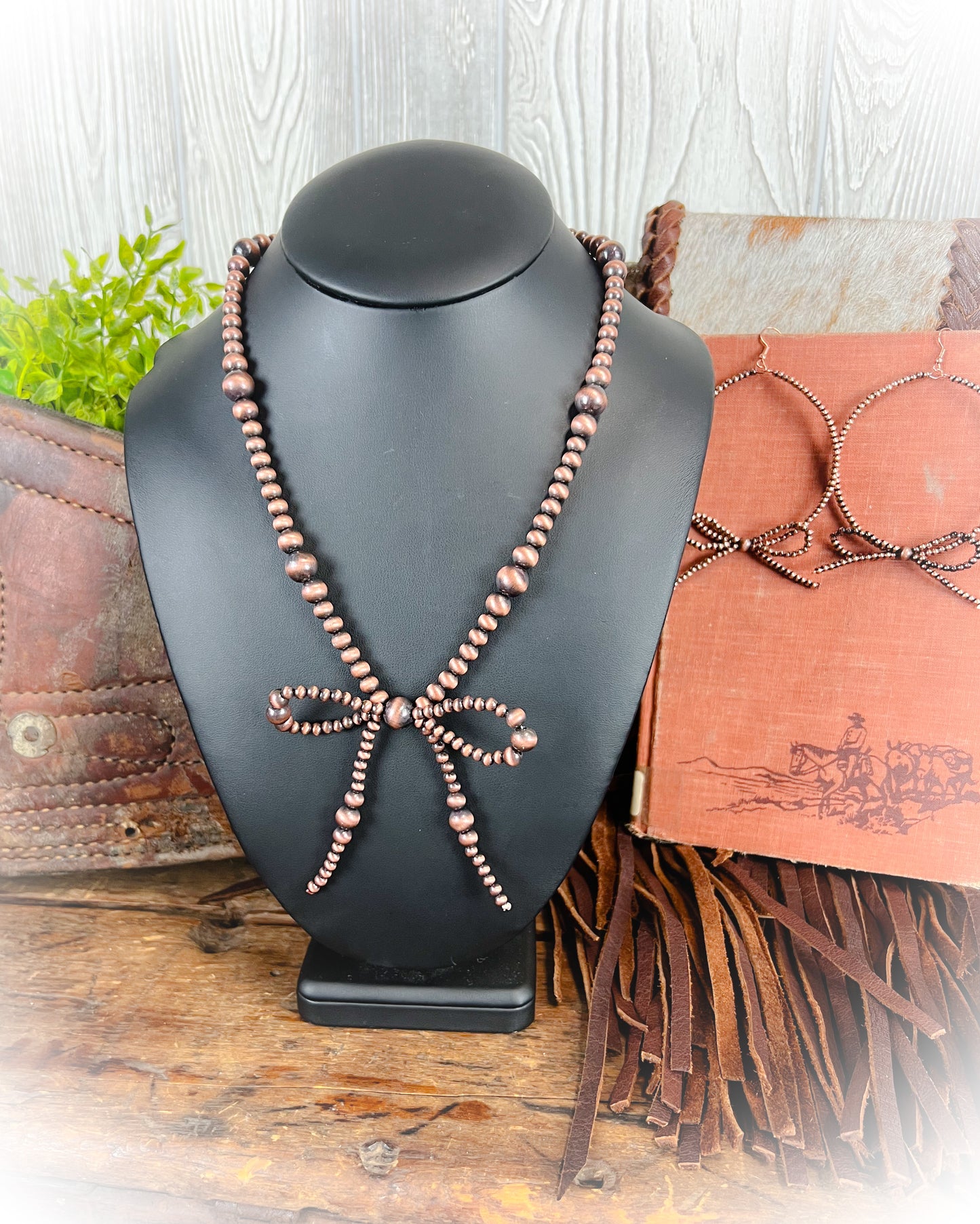 western bronze faux pearl bow necklace and earring set | Punchy cactus western boutique | western necklace and earring set | western jewelry