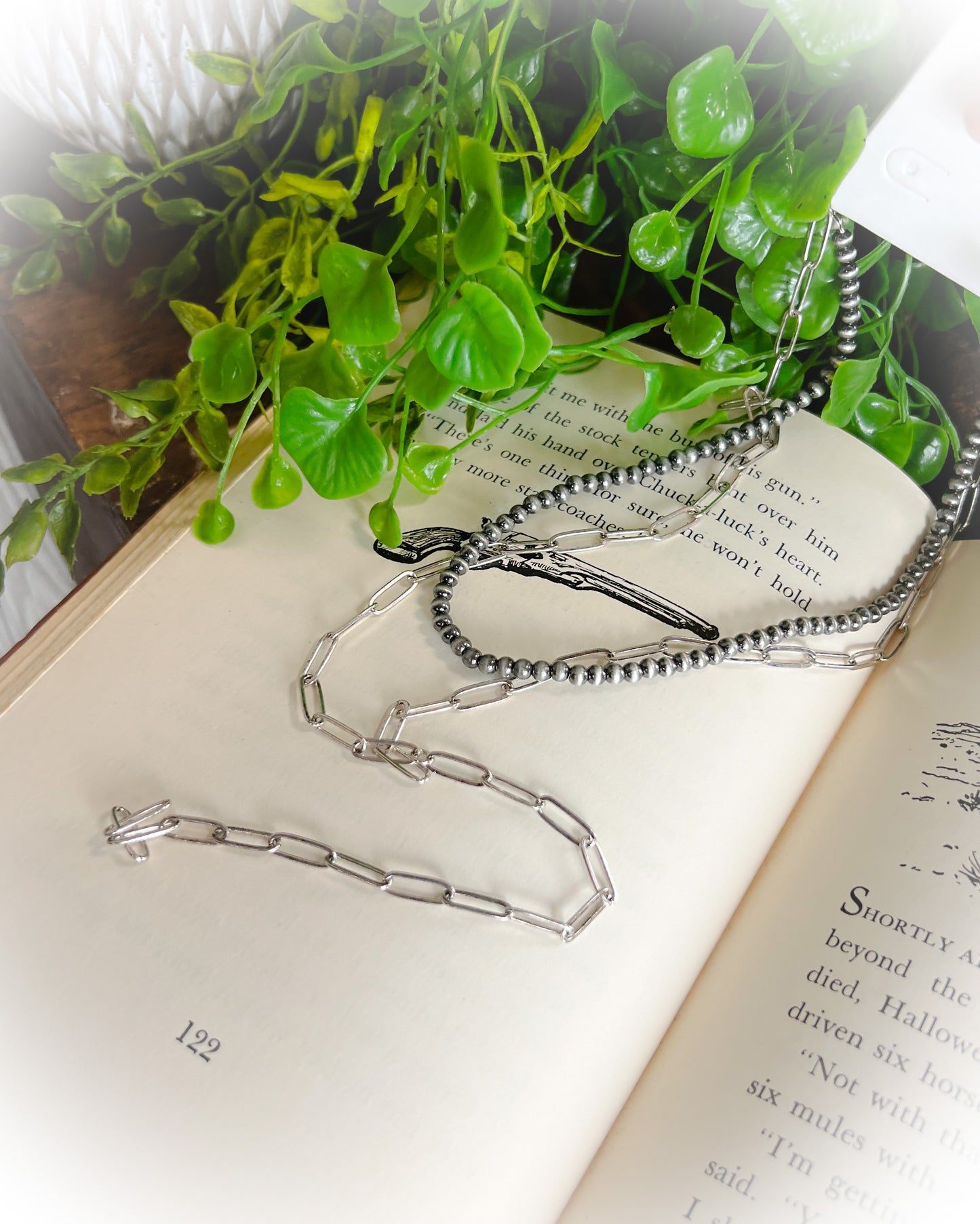 western faux pearl paperclip chain lariat necklace | punchy cactus western boutique | western necklace | western jewelry