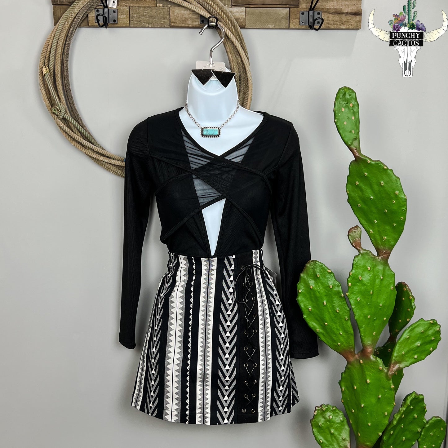 western boho black and white aztec print skirt