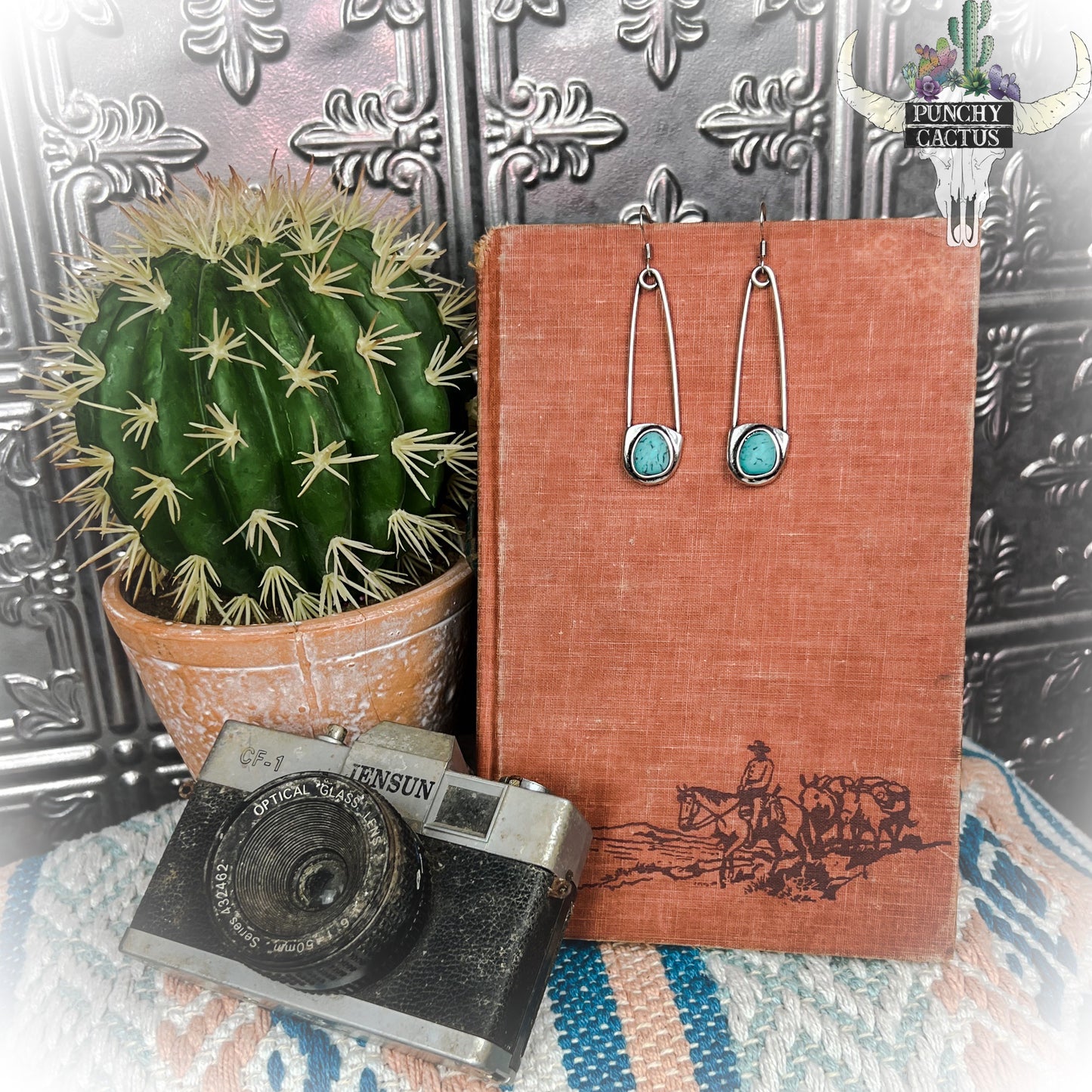 western boho boutique - western safety pin earrings turquoise