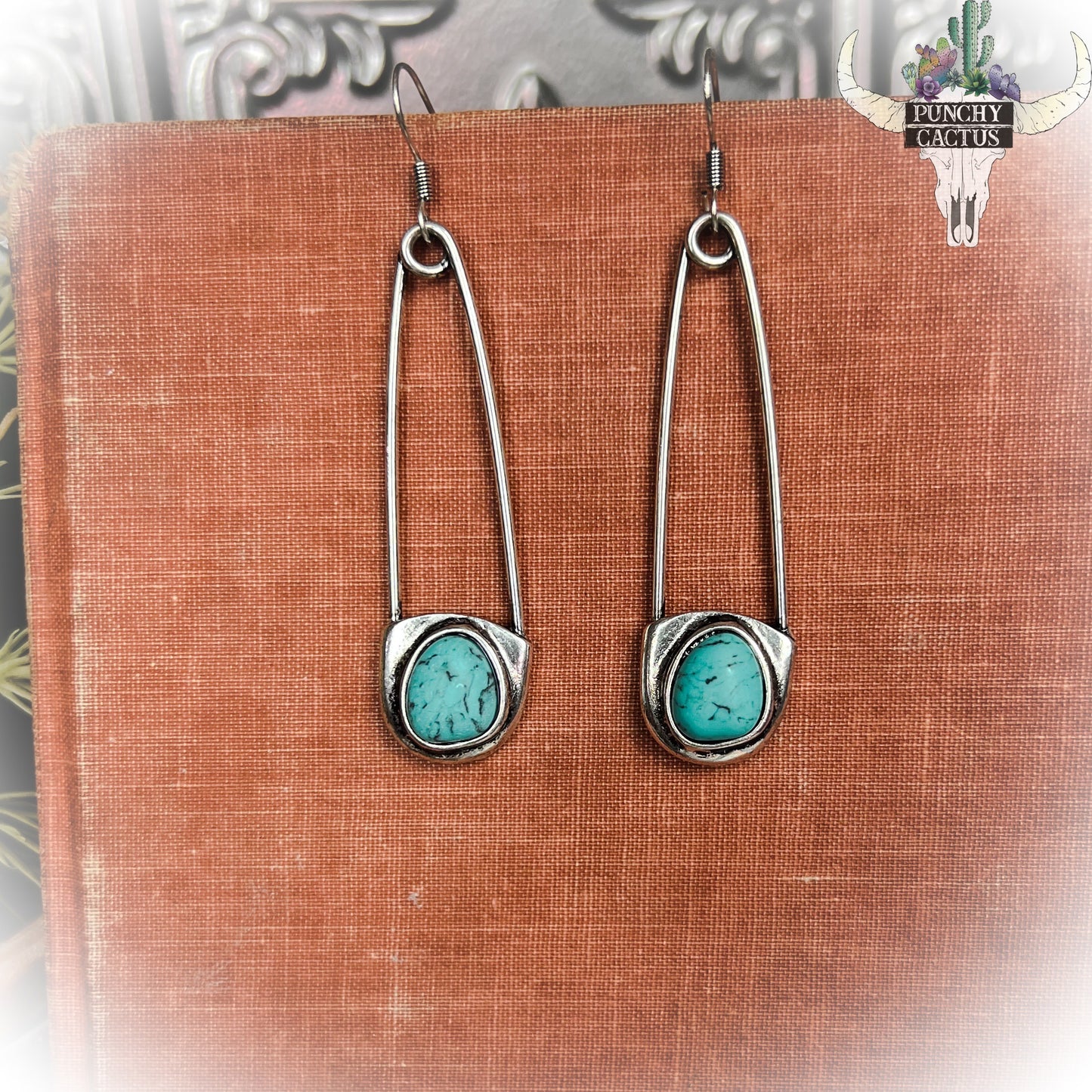 western boho boutique - western safety pin earrings turquoise
