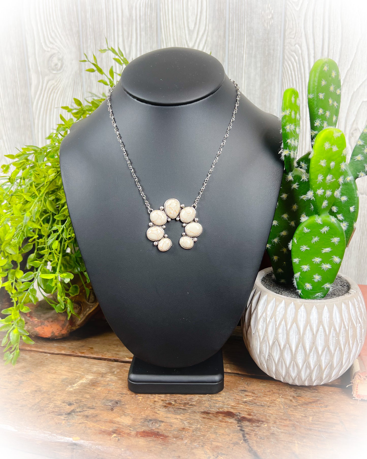 Simple Squash Blossom Necklace - White