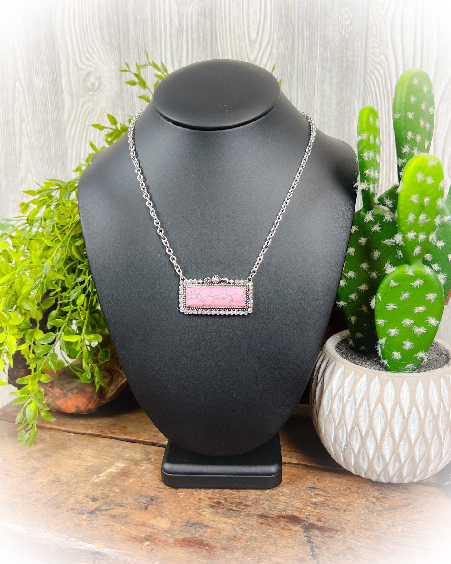 Fancy Western Bar Necklace - Pink