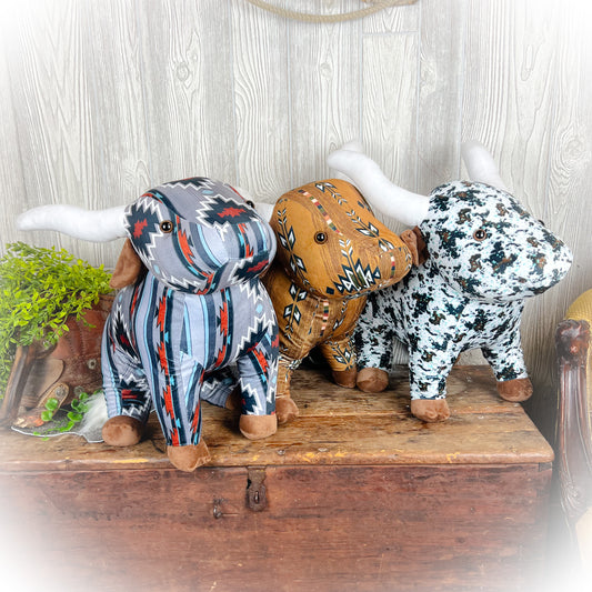 Longhorn Bull Western Plushie – Multiple Colors | 18" x 12" | Limited-Time Doorbuster