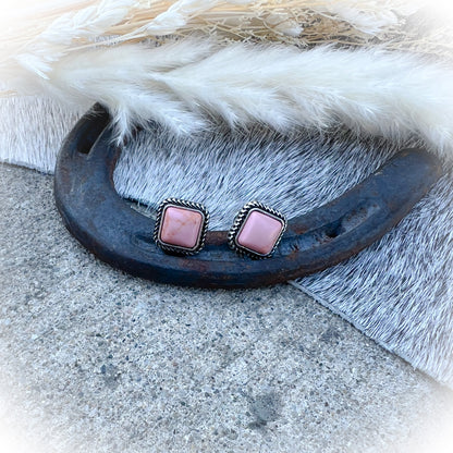 Small Western Stone Stud Earrings - Corral