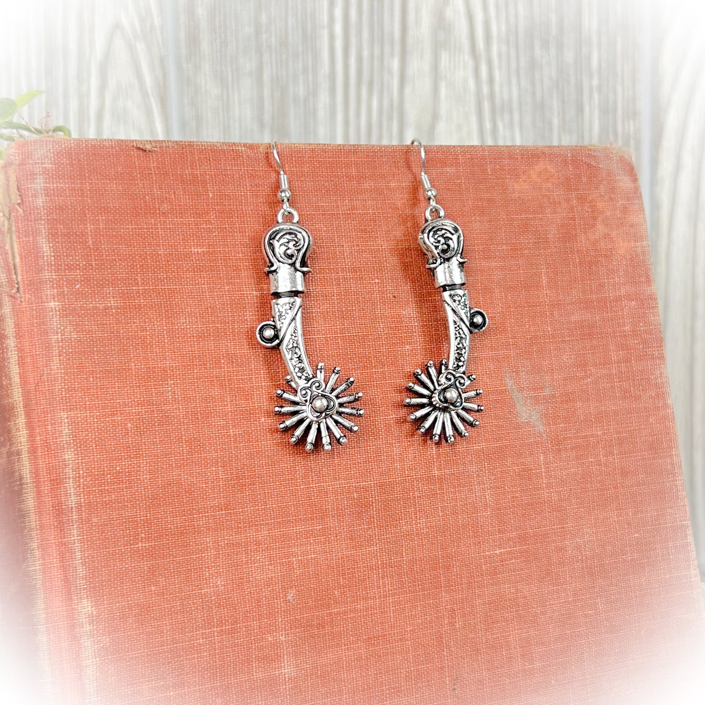 Vaquero Spur Western Earrings